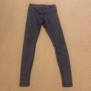 Lululemon gray full length leggings size 4